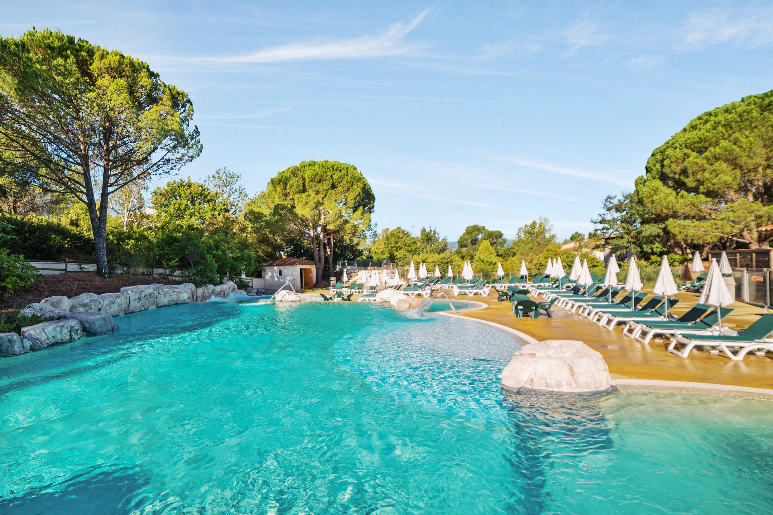 Sowell Hotels Ardeche Grospierres Exterior foto